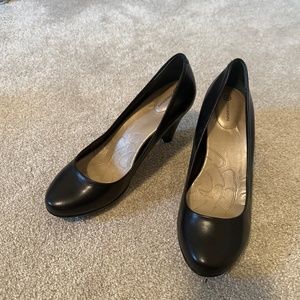 Giani Bernini Leather Heels